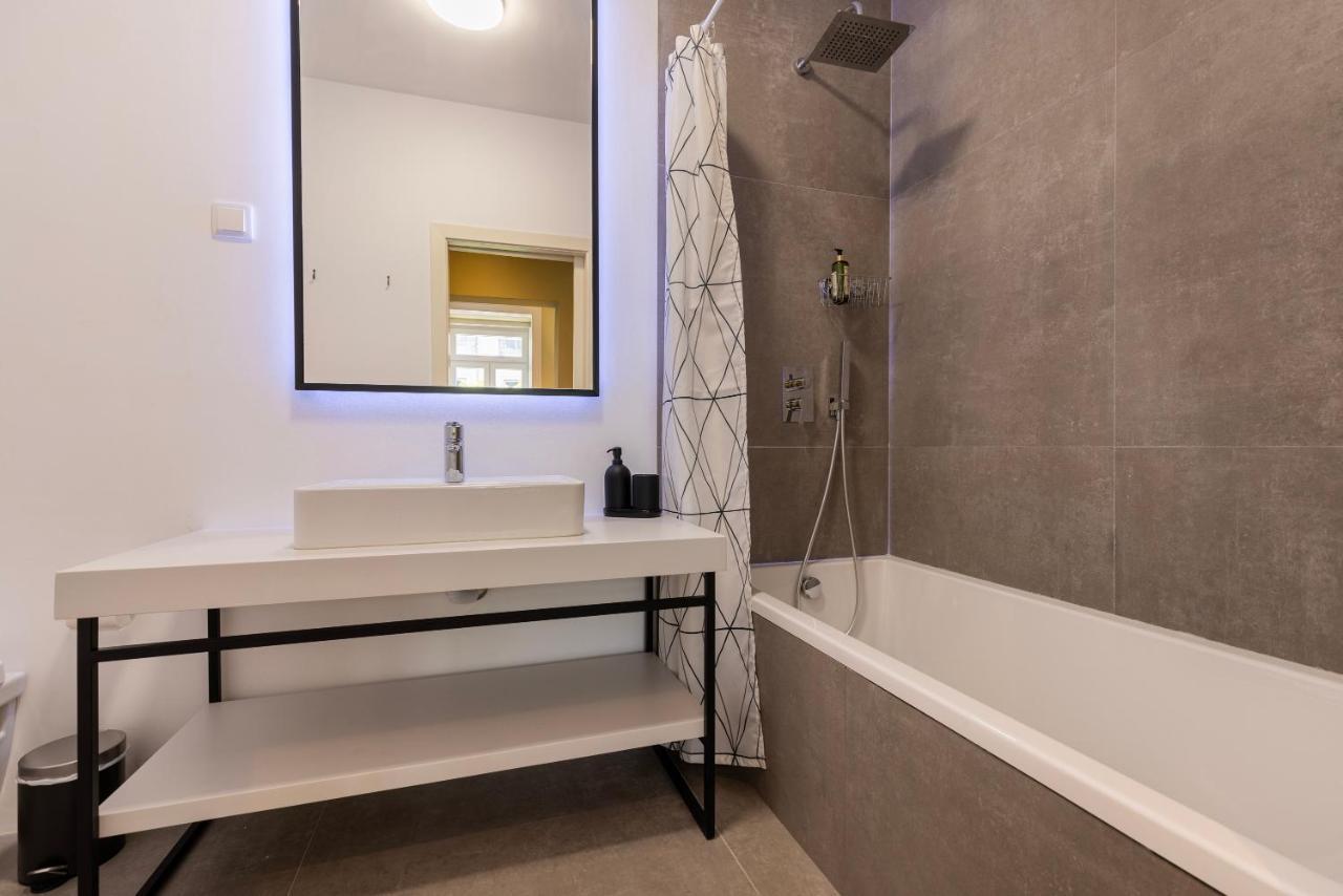 Liberdade Concept 3Bdr Apartment By Lovelystay Lizbona Zewnętrze zdjęcie